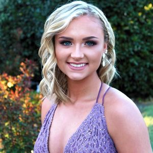 Meet your Posher, Victoria